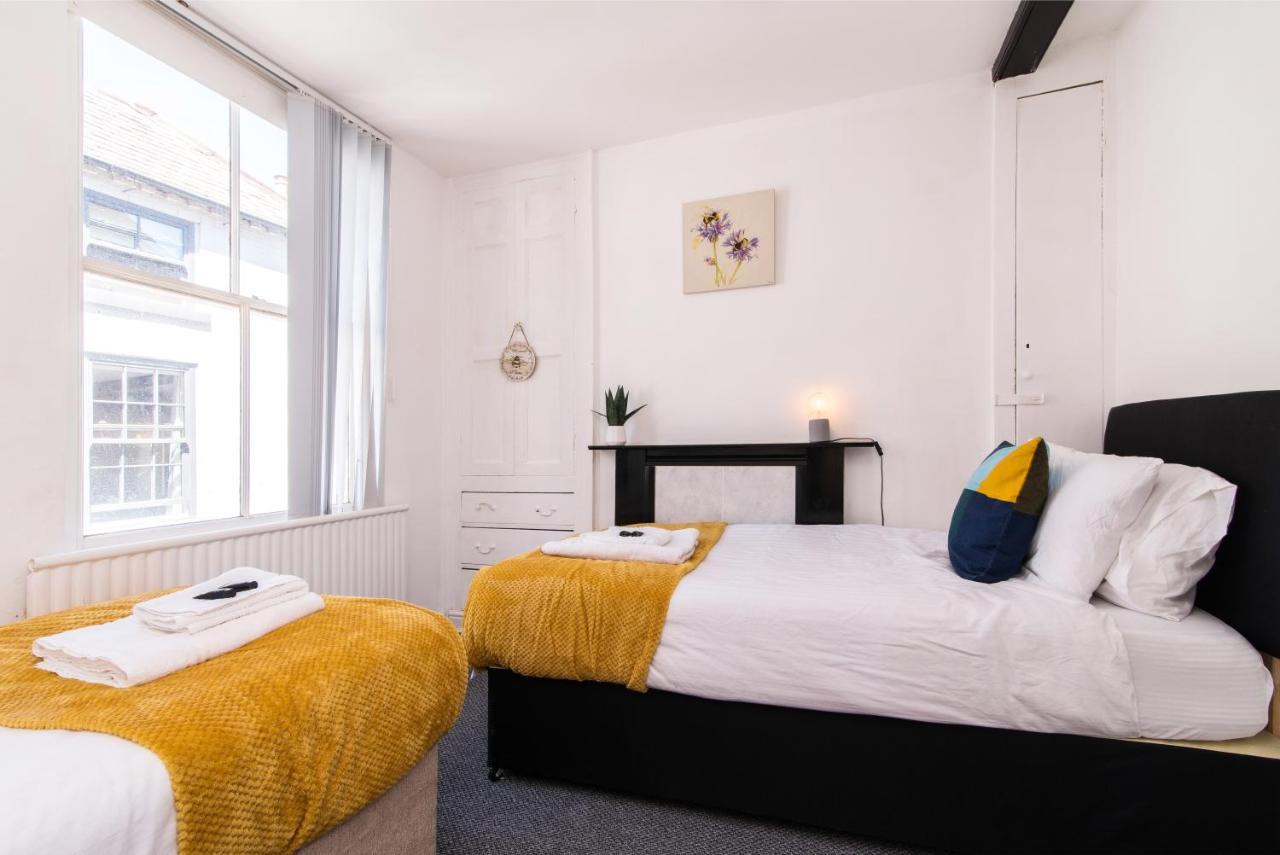 Characterful 2 Bed Apartment - Spacious & Comfy Castle Donington Exteriör bild
